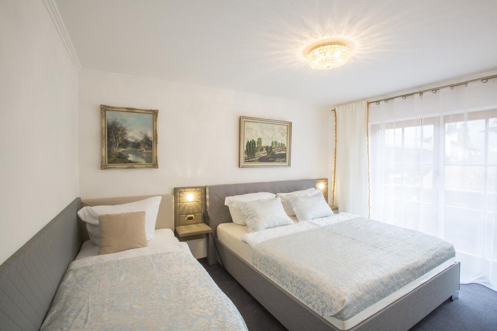 Golden Gapa Central Apartment 4 גרמיש-פרטנקירכן חדר תמונה