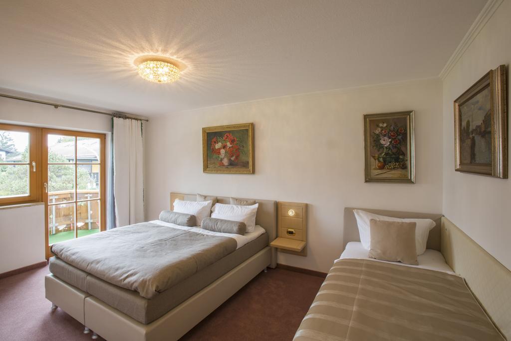 Golden Gapa Central Apartment 4 גרמיש-פרטנקירכן חדר תמונה